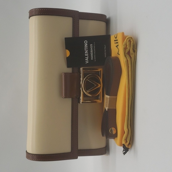 1395- Valentino by Mario Valentino Made In  Italy Genuine Italian Leather NWT - Picture 5 of 12